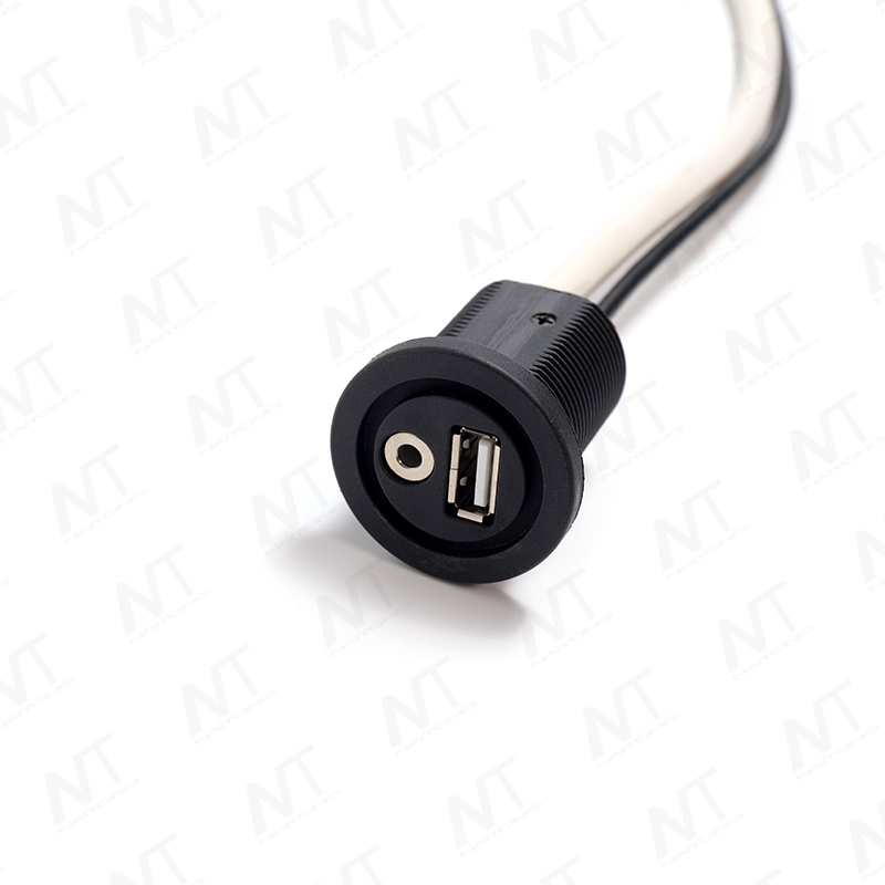 Im Fahrzeug/Marine eingebetteter USB+3,5-mm-Audio+RCA-Audio-Kabelbaum/RCA-Kabelbaum