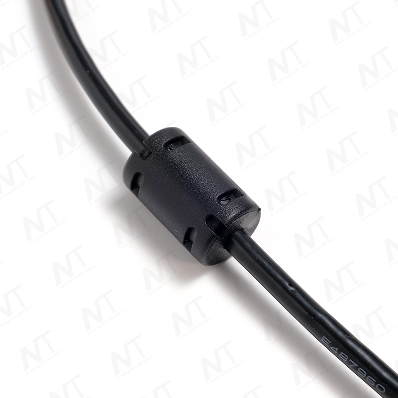 USB-EMI-Datenkabel mit zwei Ferritringen von Stecker zu Stecker