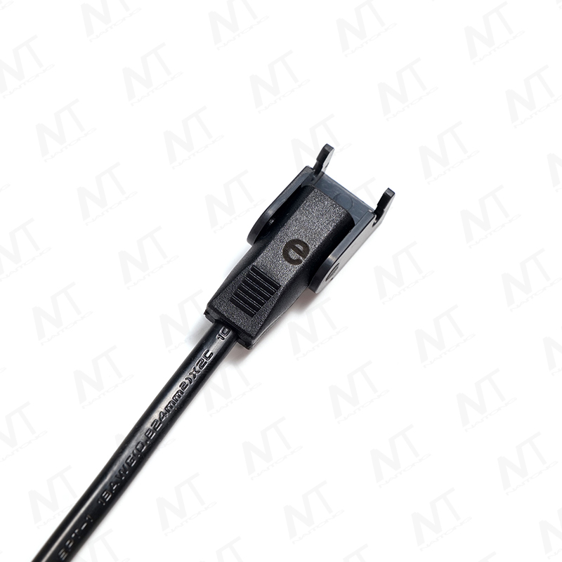 01-Typ Stecker auf 1-auf-2 01-Typ Buchse DC-Stromverteilungskabelbaum