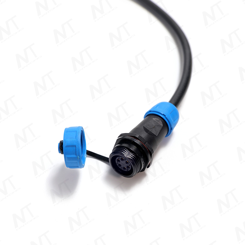 IP68 Wasserdichter runder Luftfahrt-Anschlusskabelbaum