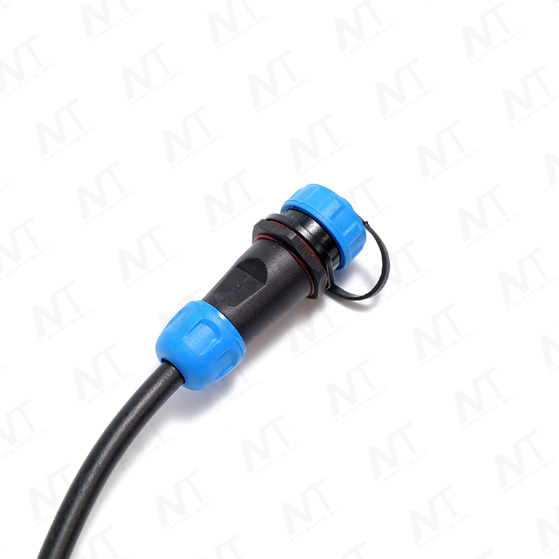 IP68 Wasserdichter runder Luftfahrt-Anschlusskabelbaum