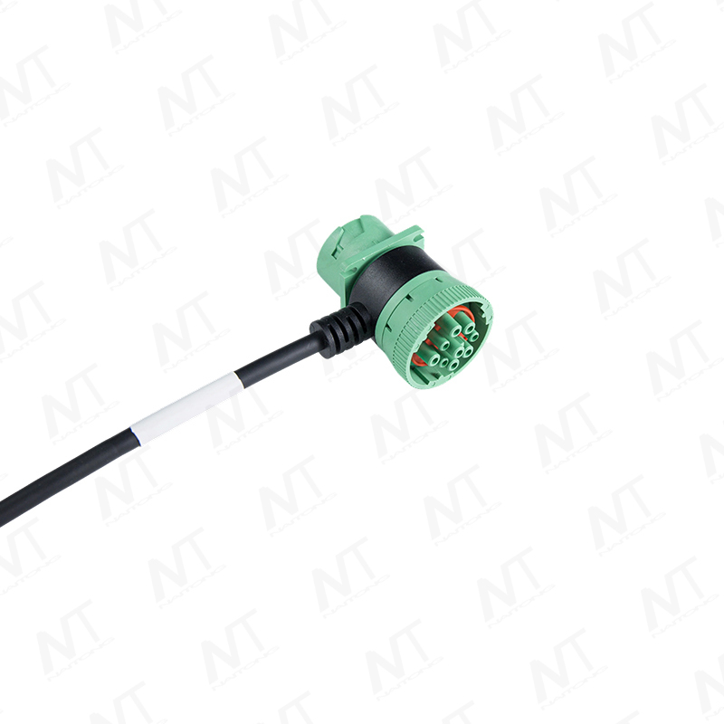 Integrierter Stecker-Buchse-Anschluss vom Typ J1939 II zum Miniaturstecker Molex 43025